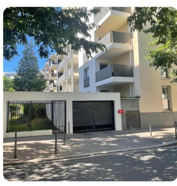 Elegant 45 M2 Lyon 6 + Garage. Idealement Situe Exterior photo